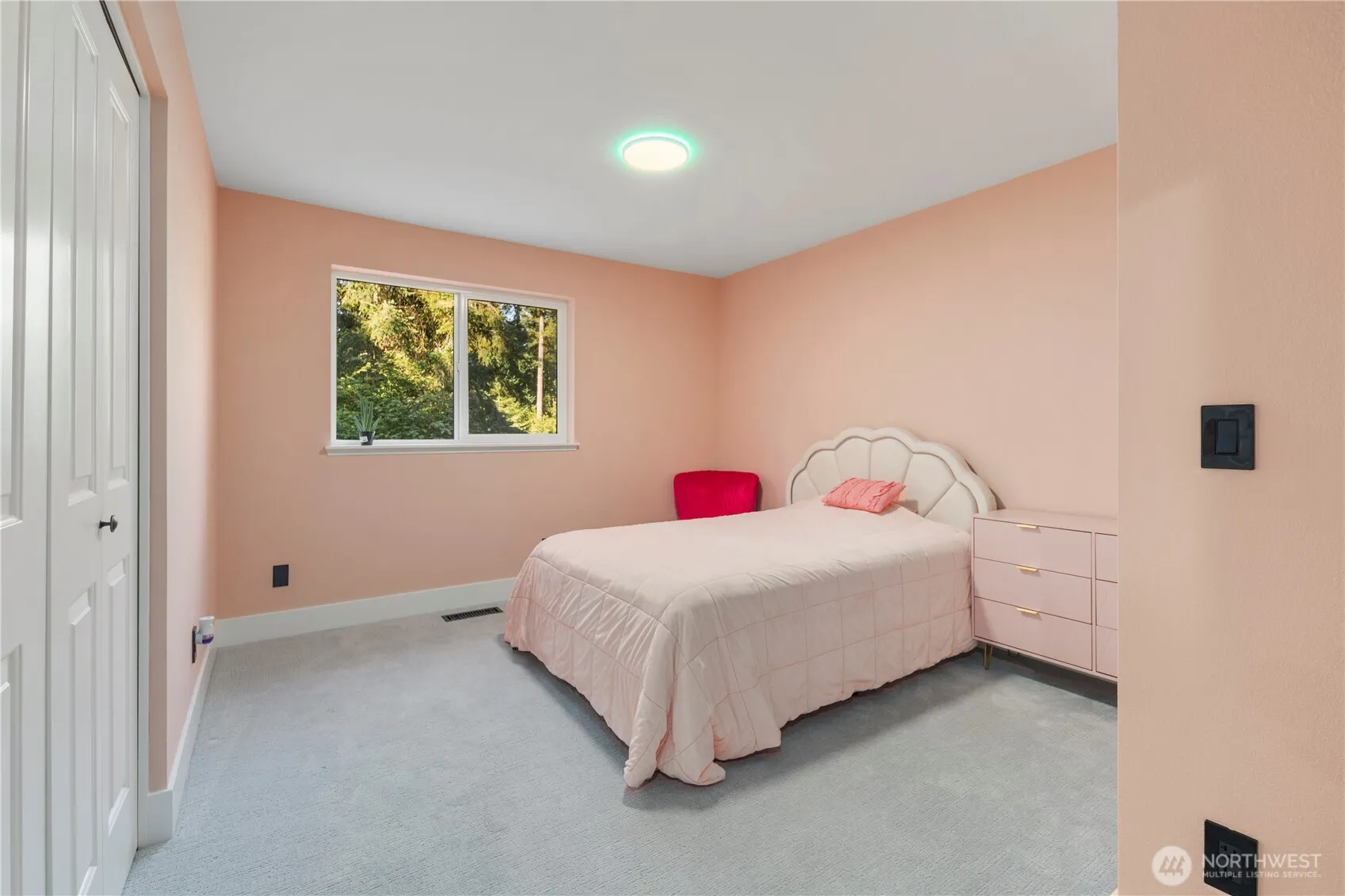 29304 204th Place SE, Kent, WA 98042