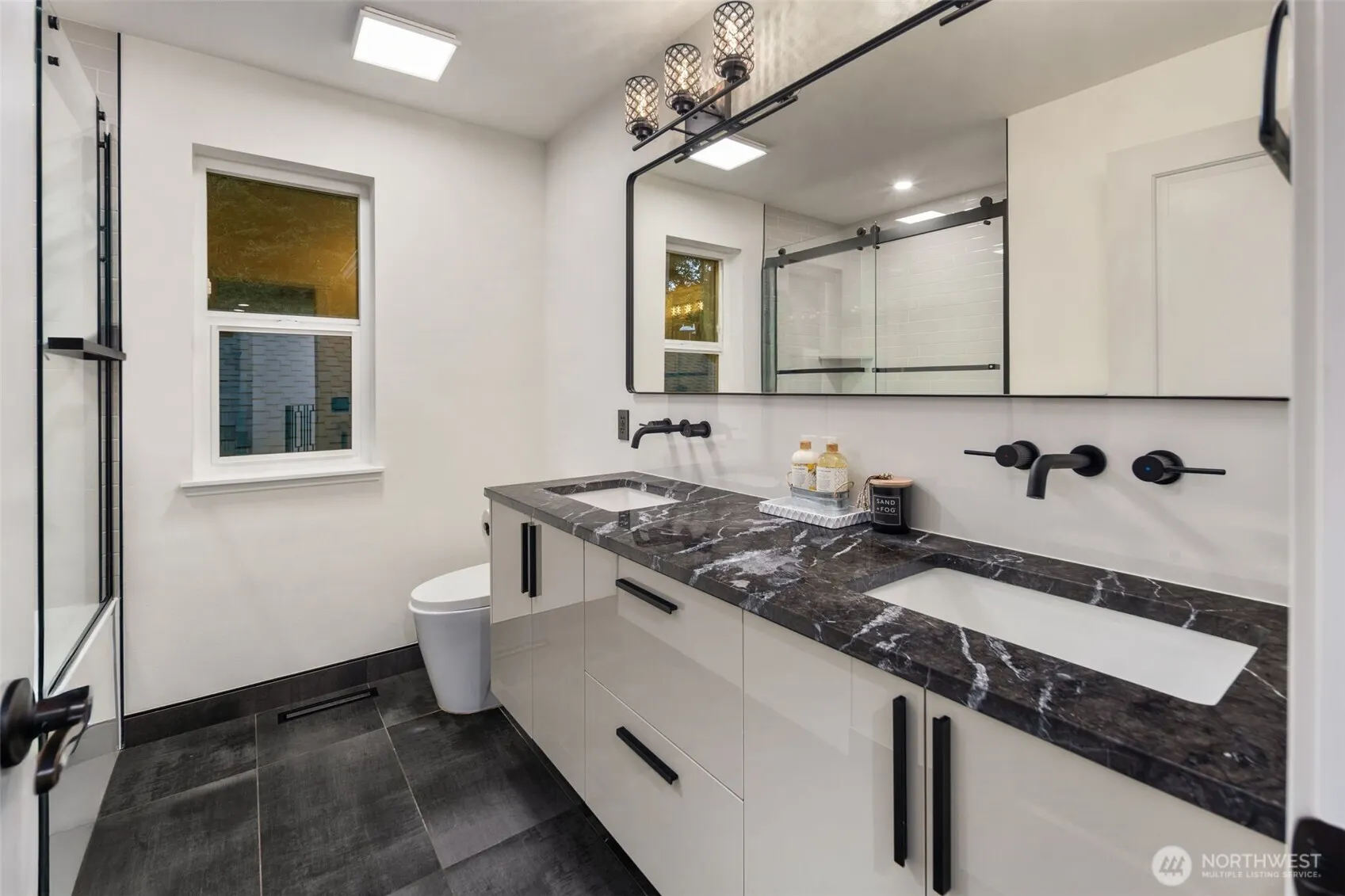 29304 204th Place SE, Kent, WA 98042