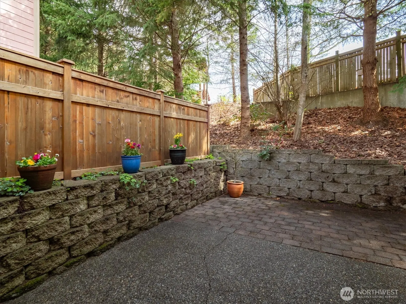 10790 221st Lane NE #28, Redmond, WA 98053-2002