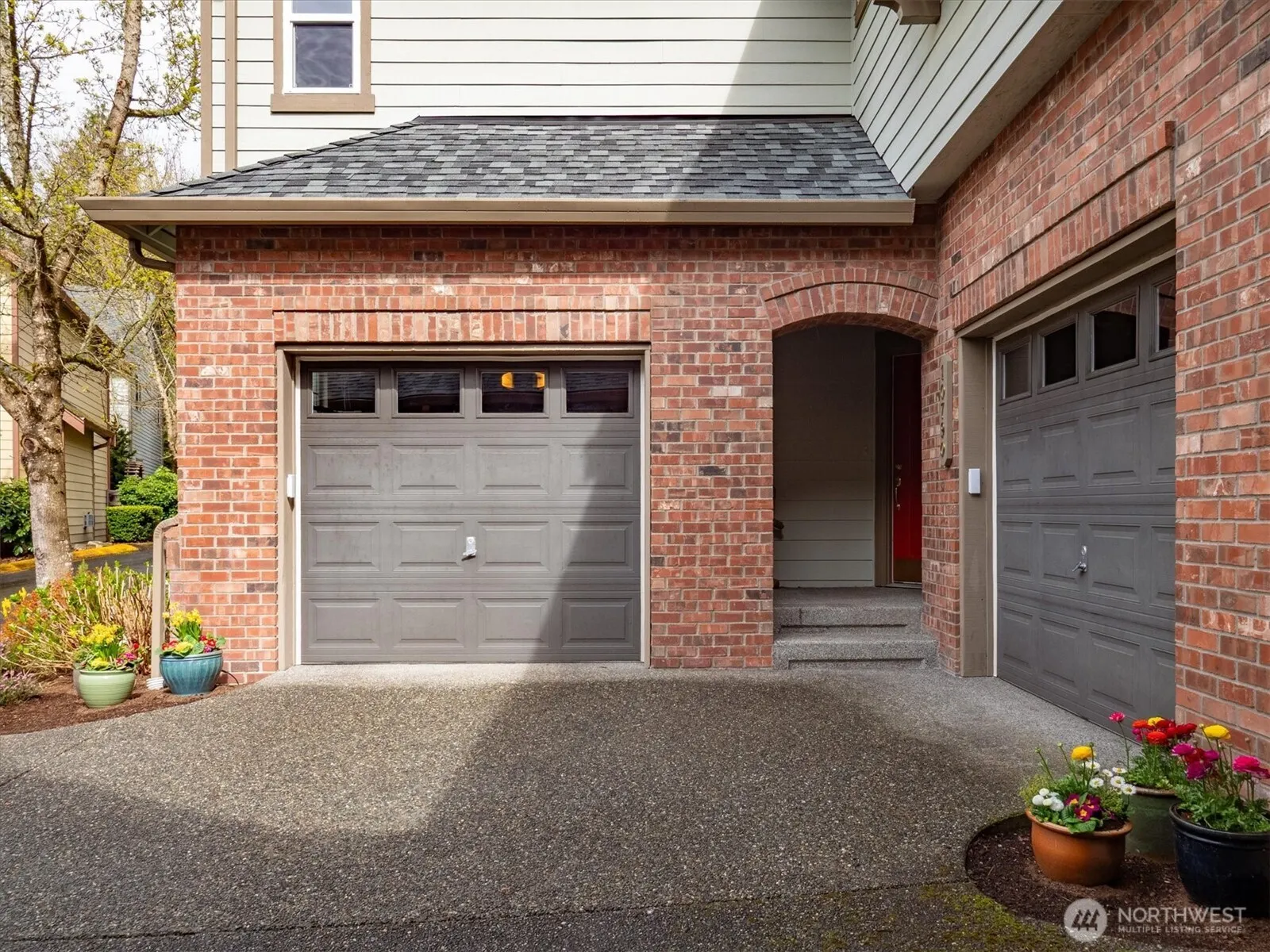10790 221st Lane NE #28, Redmond, WA 98053-2002