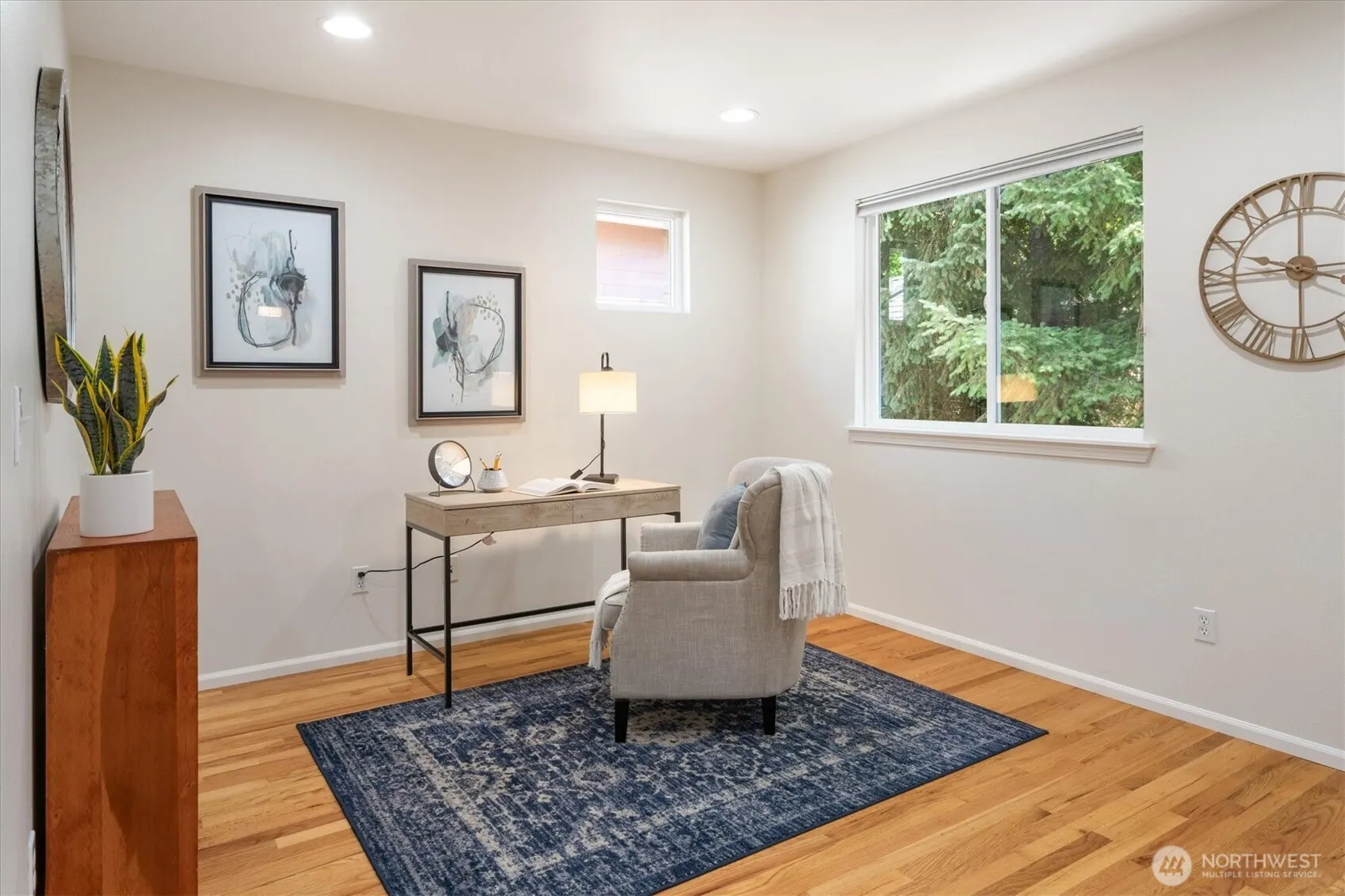 10790 221st Lane NE #28, Redmond, WA 98053-2002
