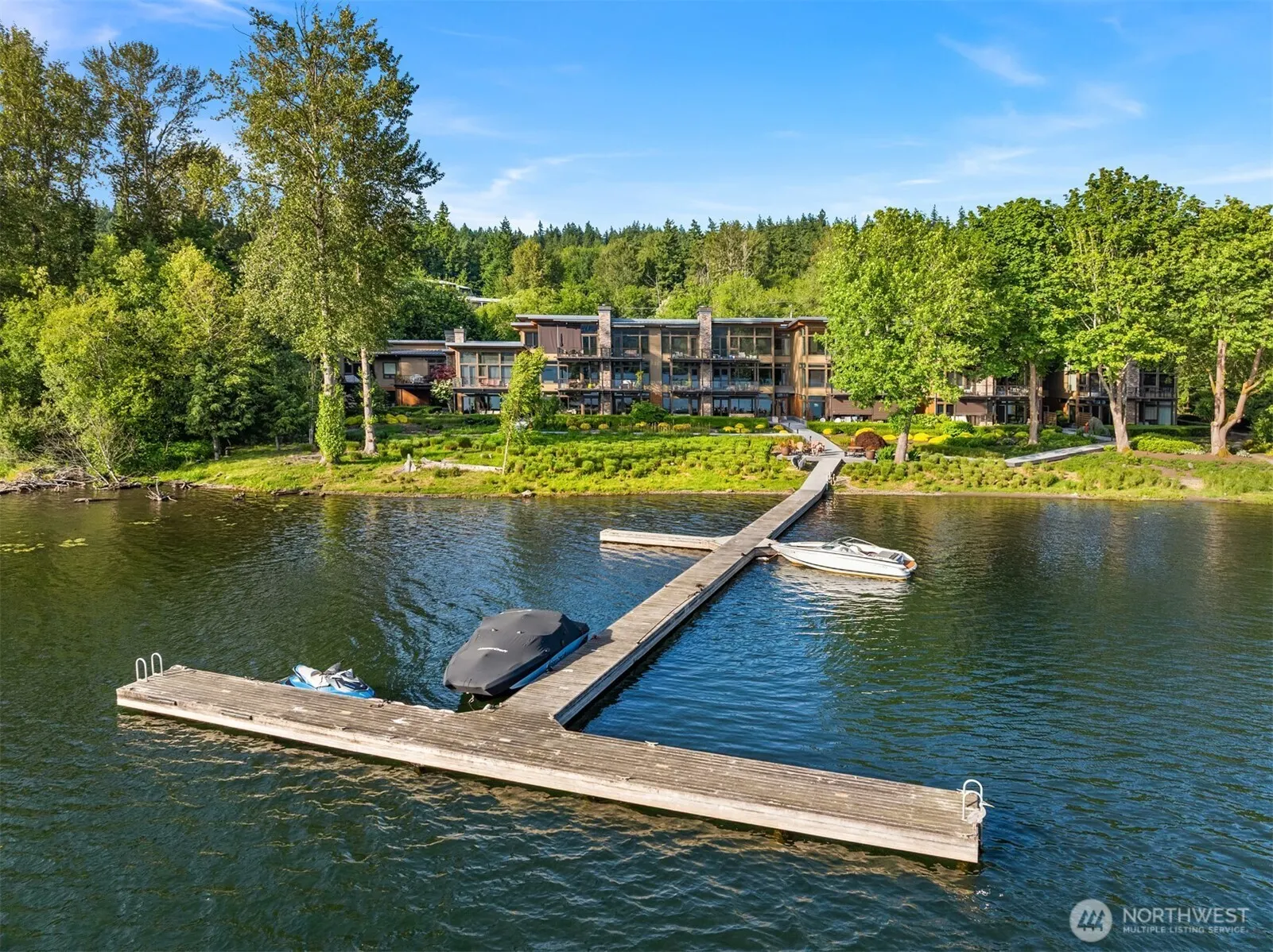 4305 E Lake Sammamish Parkway SE, Issaquah, WA 98029