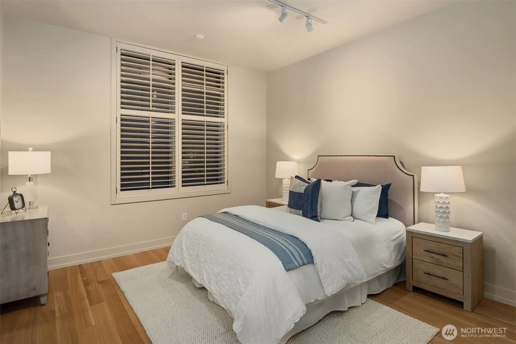 4305 E Lake Sammamish Parkway SE, Issaquah, WA 98029