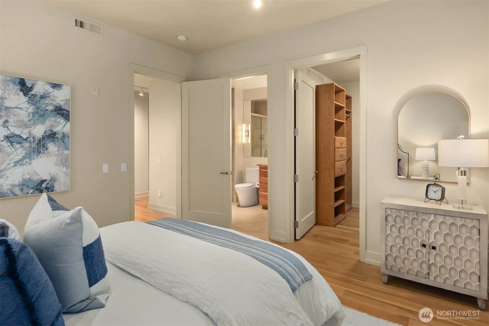 4305 E Lake Sammamish Parkway SE, Issaquah, WA 98029