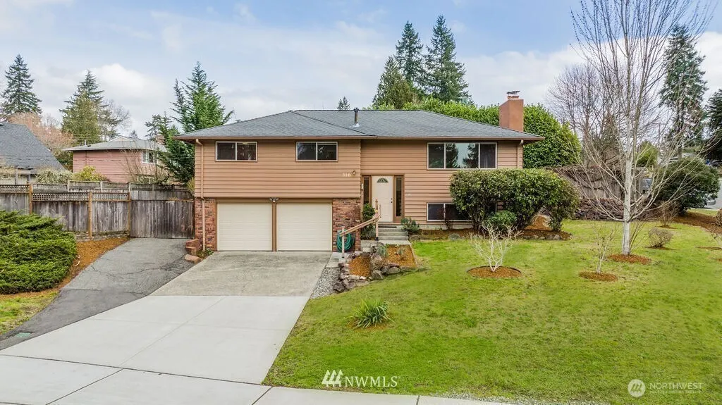 316 158th Place SE, Bellevue, WA 98008