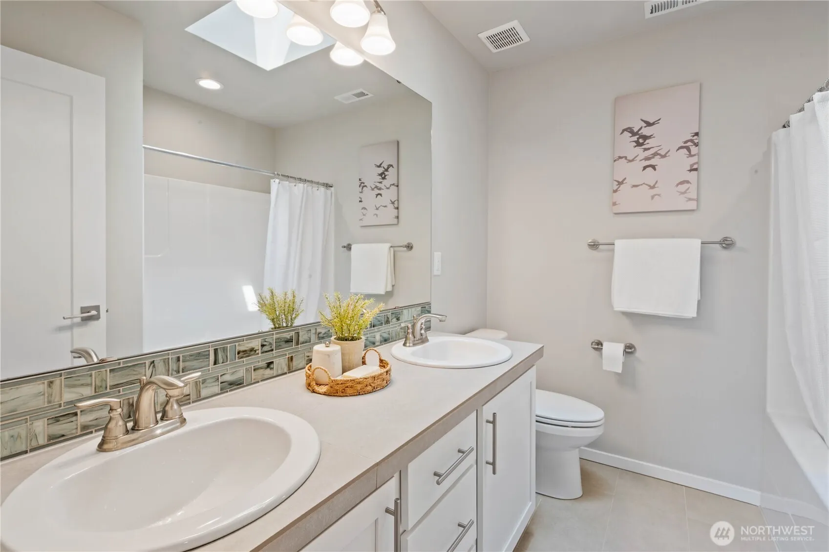 27003 101st Court SE, Kent, WA 98030