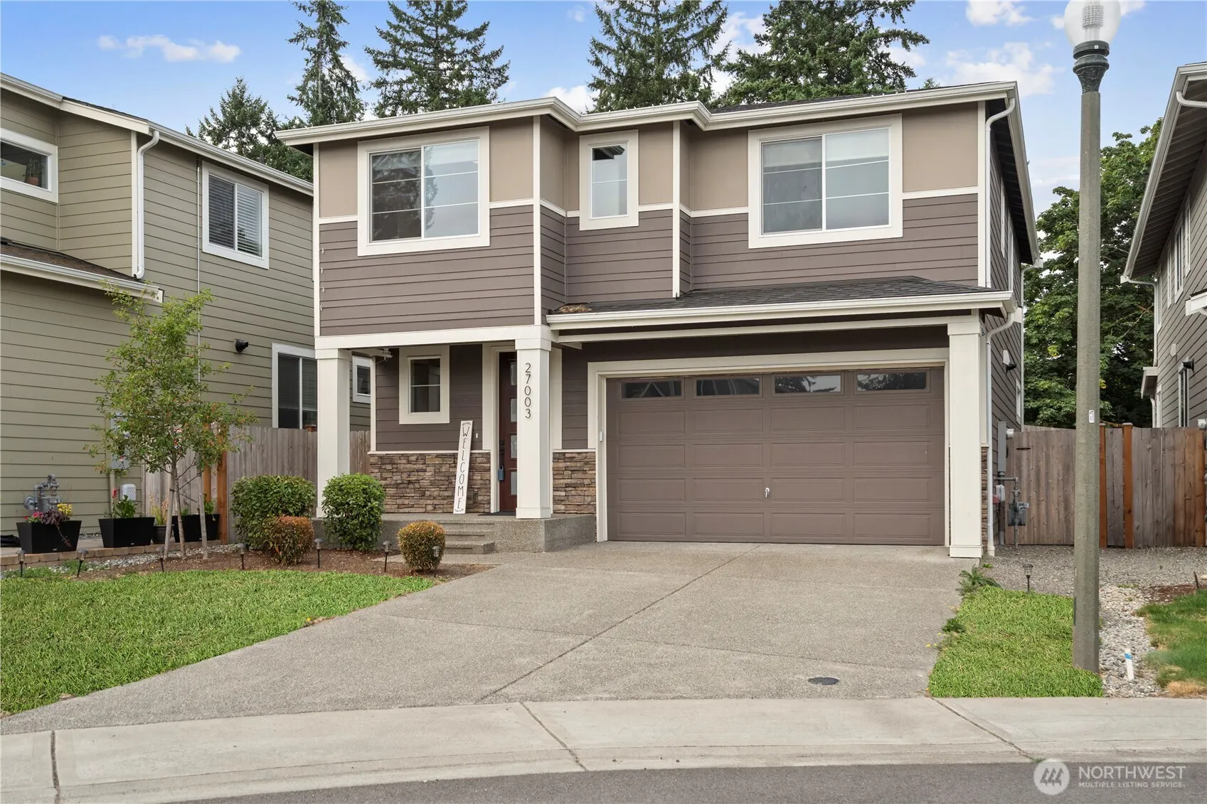 27003 101st Court SE, Kent, WA 98030