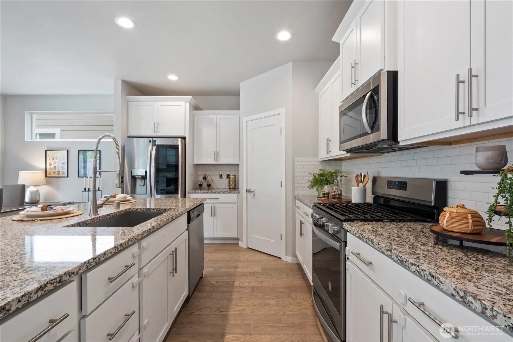 27003 101st Court SE, Kent, WA 98030