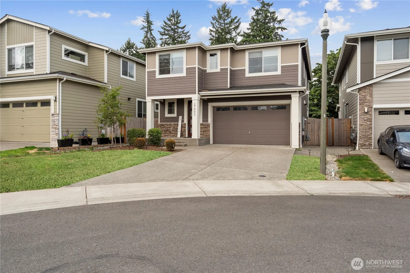 27003 101st Court SE, Kent, WA 98030
