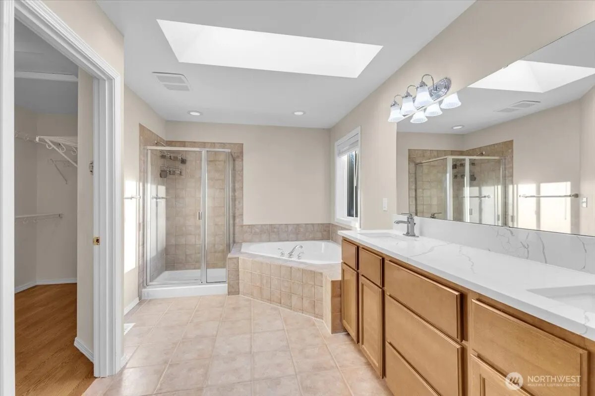 17329 34th Place W, Lynnwood, WA 98037