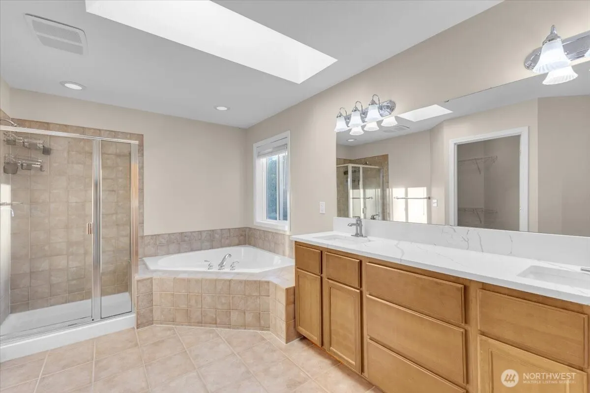 17329 34th Place W, Lynnwood, WA 98037
