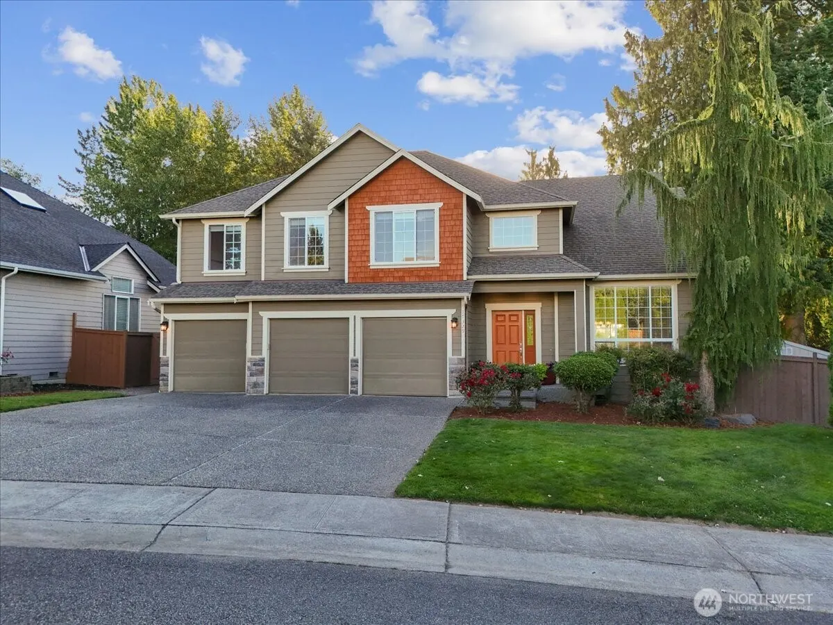 17329 34th Place W, Lynnwood, WA 98037