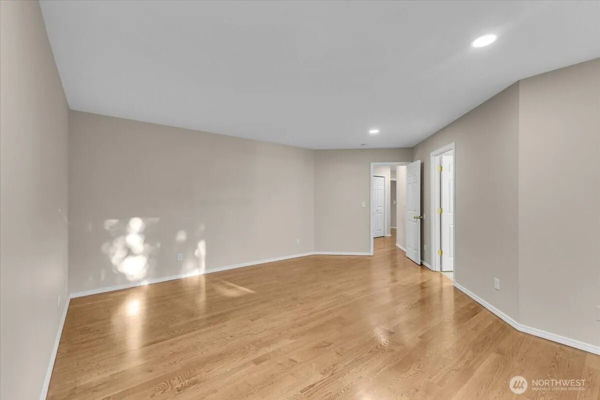 17329 34th Place W, Lynnwood, WA 98037