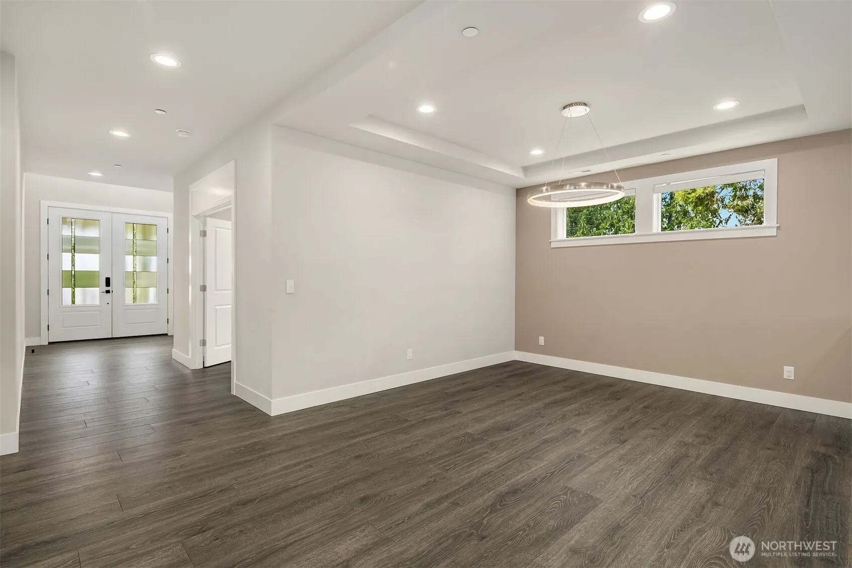 974 NW Pickering Street , Issaquah, WA 98027-2671