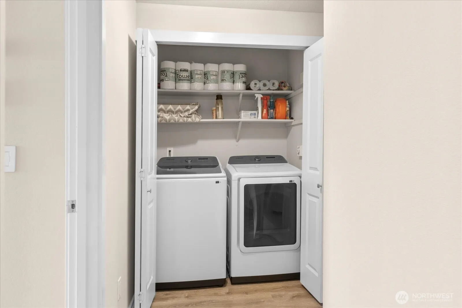26027 106th Place SE #C302, Kent, WA 98030