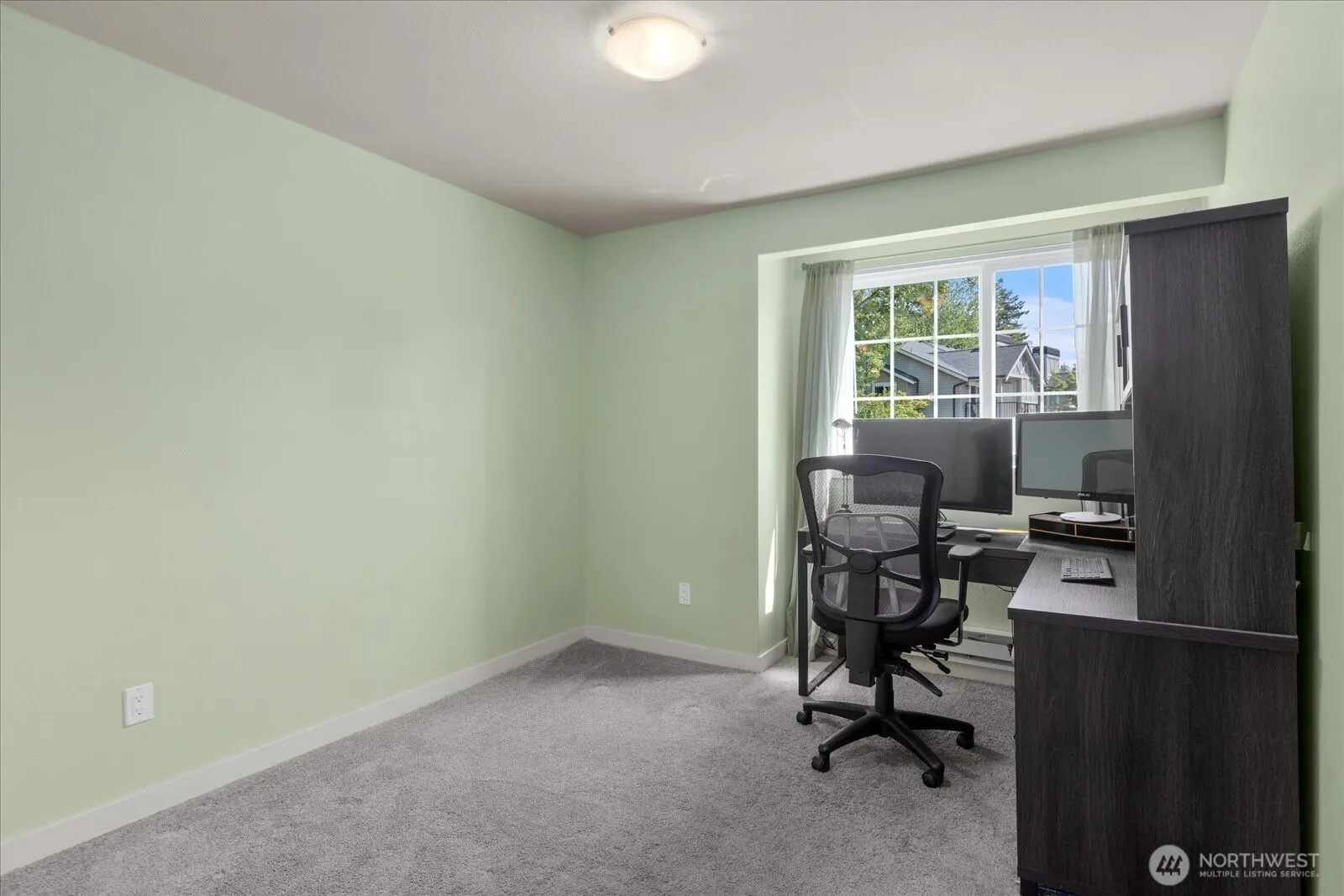 26027 106th Place SE #C302, Kent, WA 98030