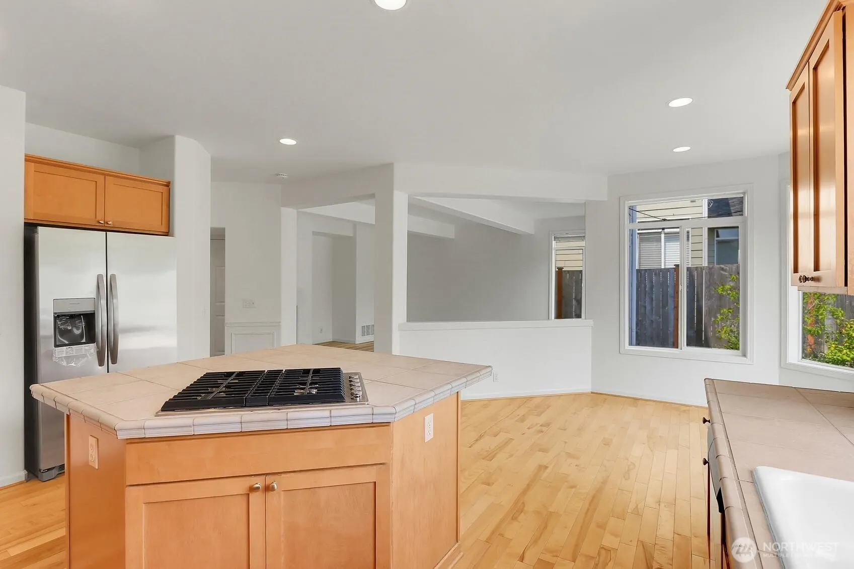 656 237th Place SE, Sammamish, WA 98074