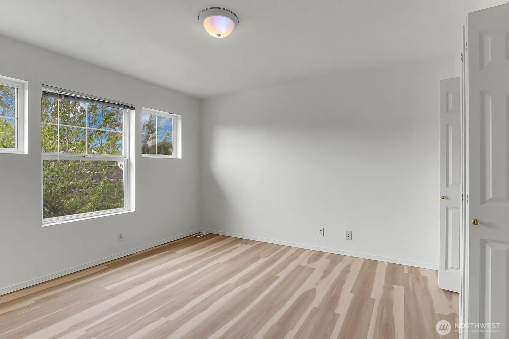656 237th Place SE, Sammamish, WA 98074