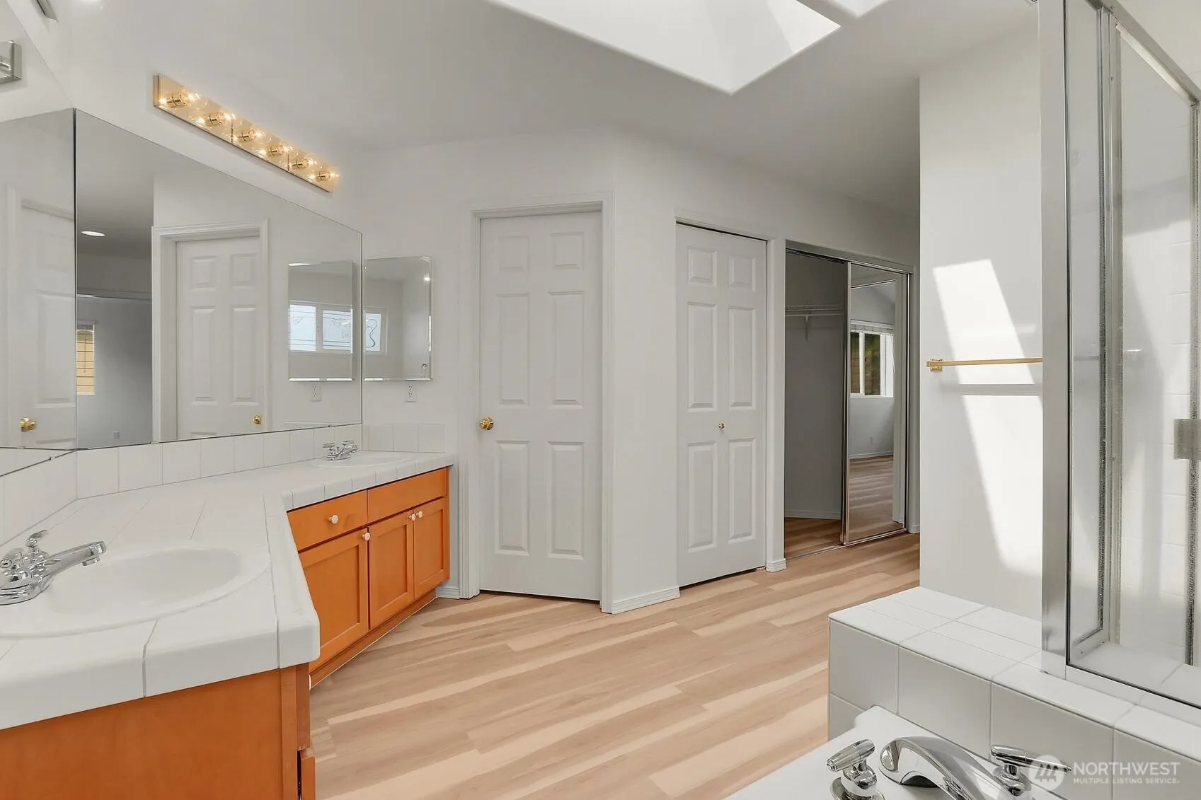656 237th Place SE, Sammamish, WA 98074
