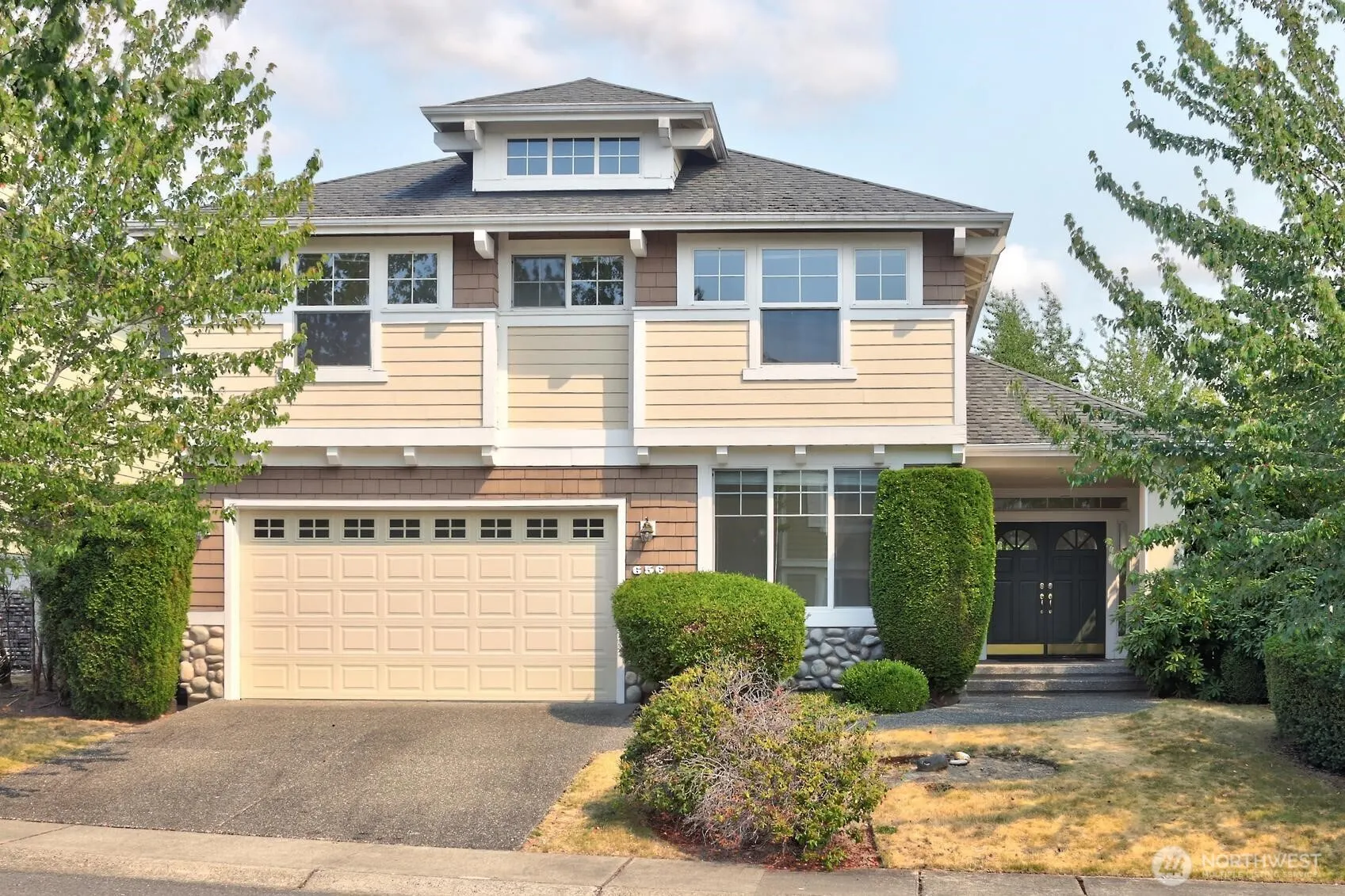 656 237th Place SE, Sammamish, WA 98074