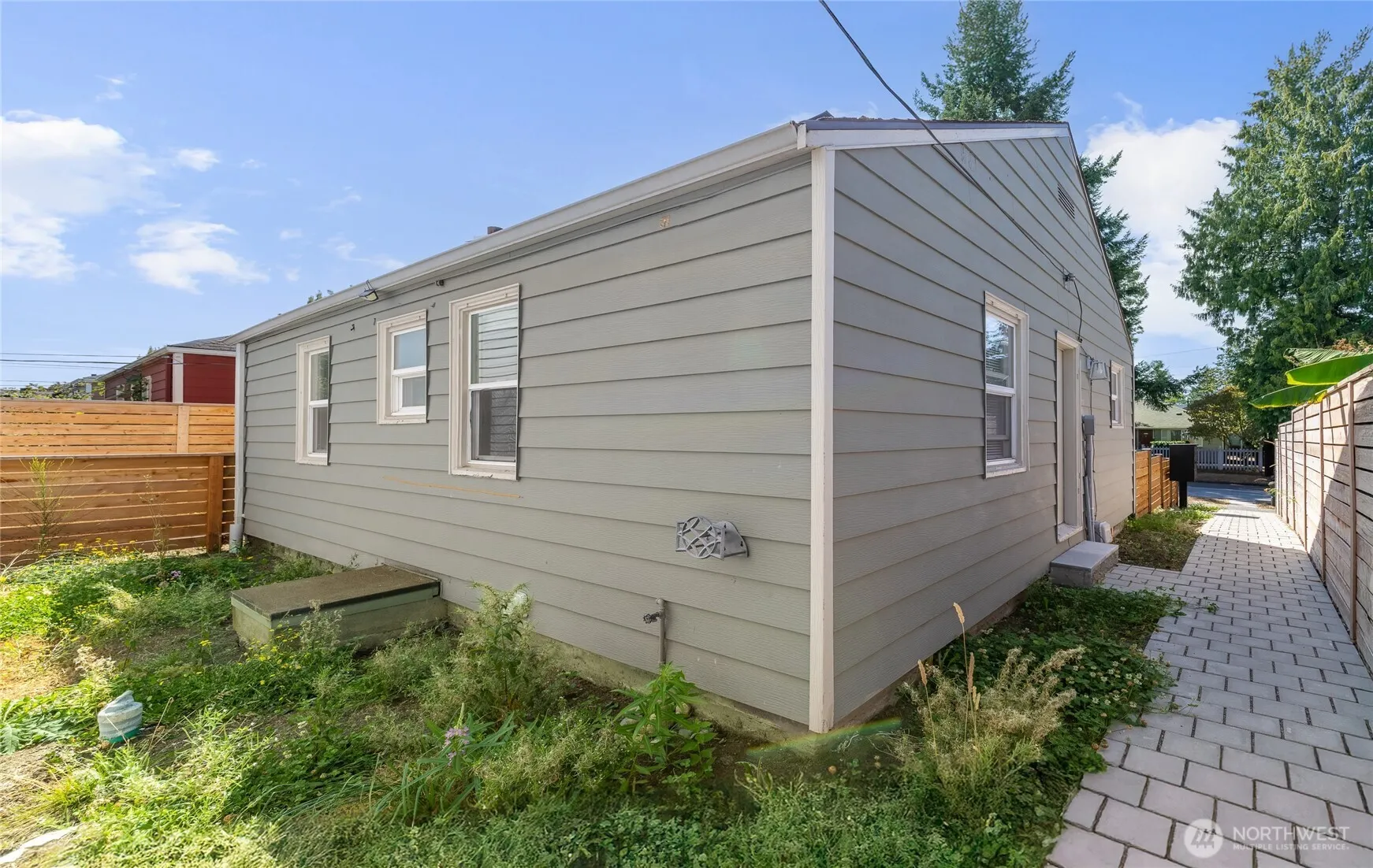 9226 21st Avenue SW, Seattle, WA 98106