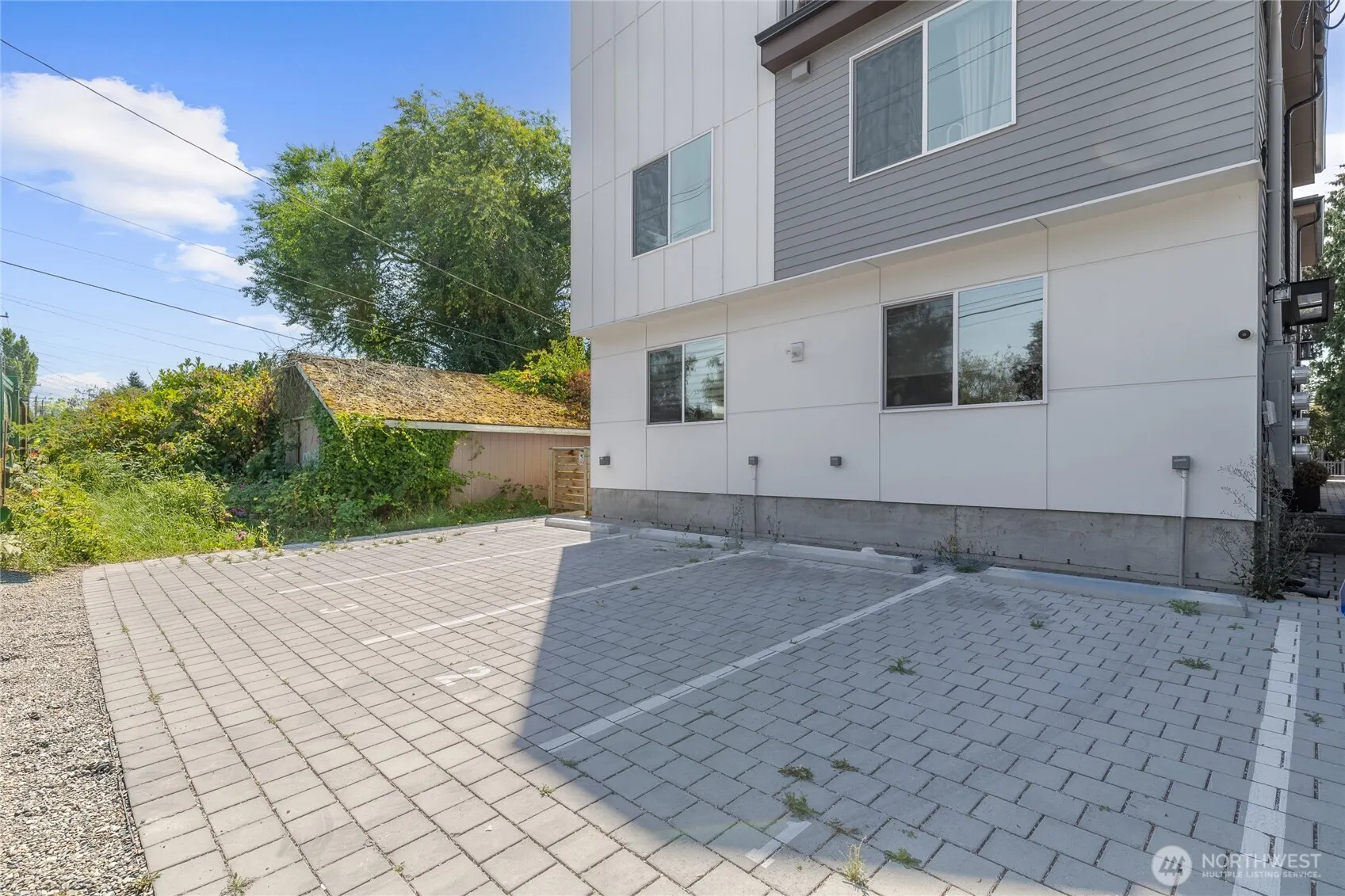 9226 21st Avenue SW, Seattle, WA 98106