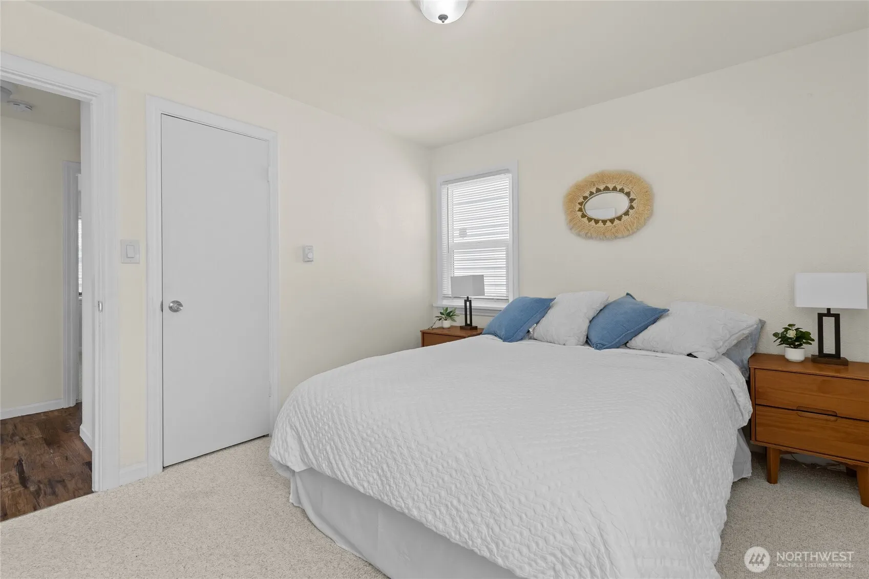 9226 21st Avenue SW, Seattle, WA 98106