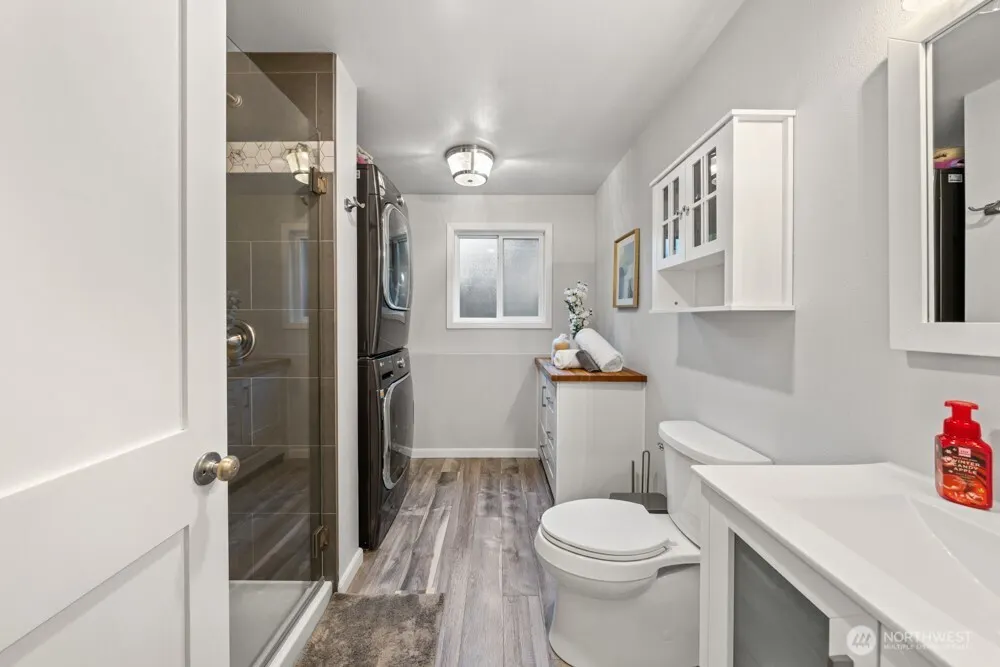 15718 173rd Avenue NE, Woodinville, WA 98072