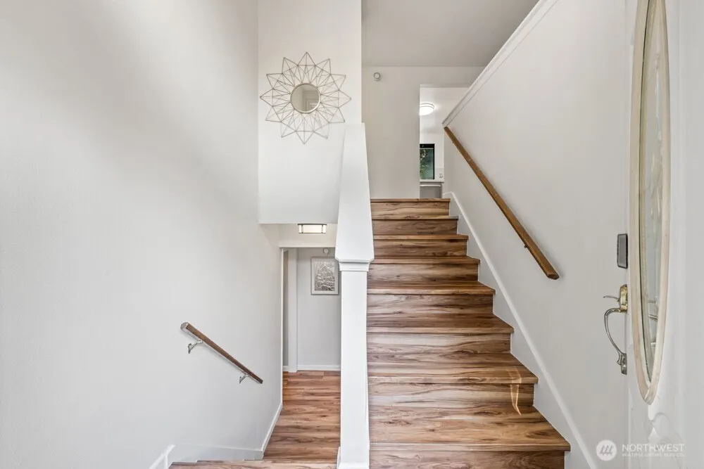 15718 173rd Avenue NE, Woodinville, WA 98072