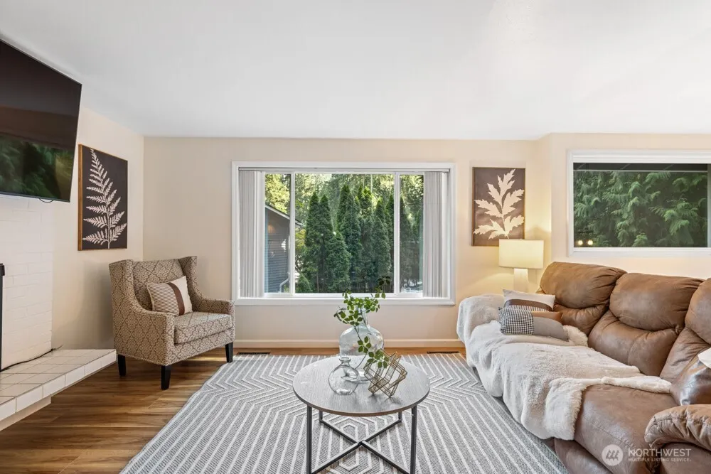15718 173rd Avenue NE, Woodinville, WA 98072