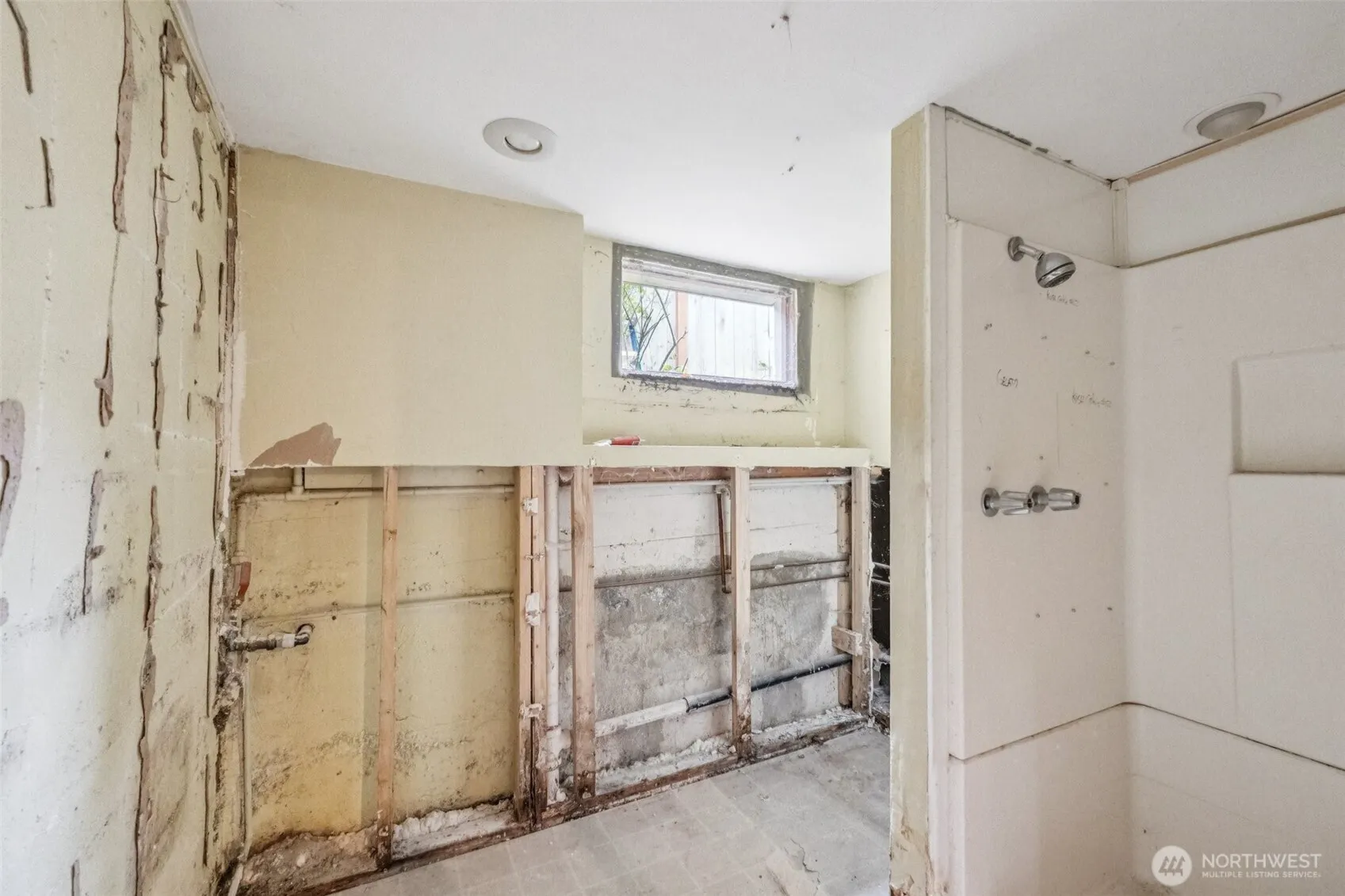 12517 22nd Avenue NE, Seattle, WA 98125