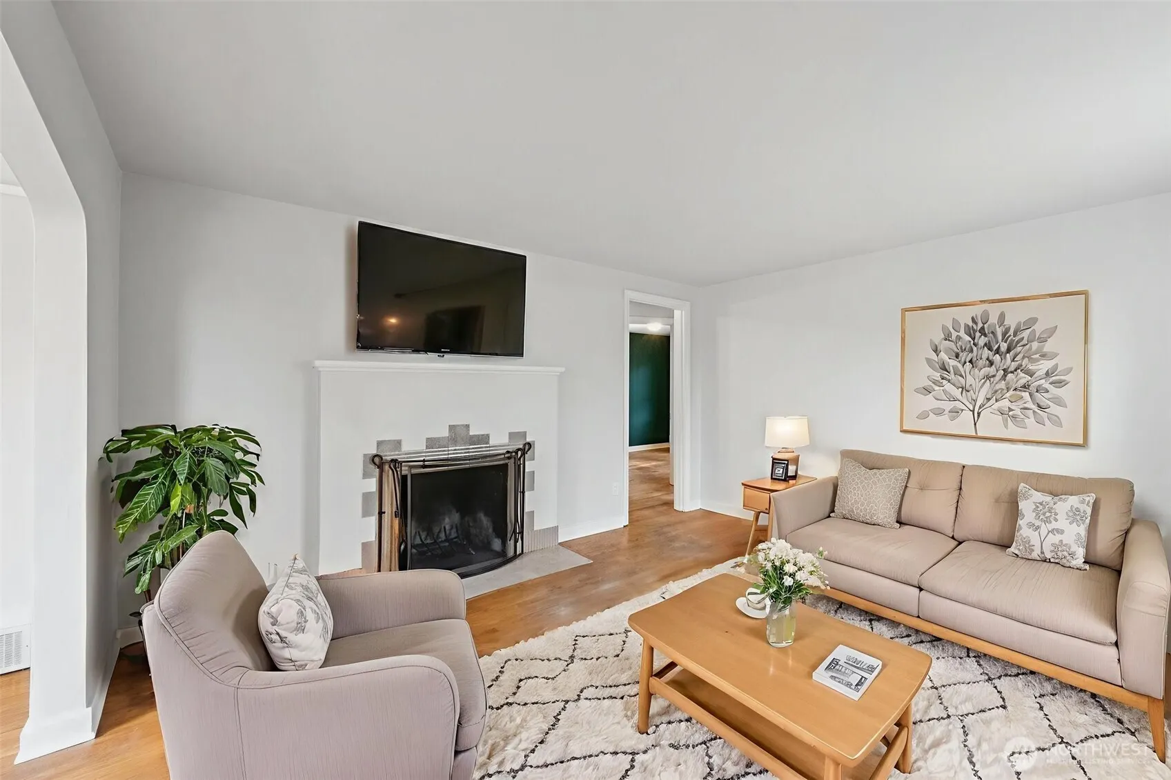 12517 22nd Avenue NE, Seattle, WA 98125