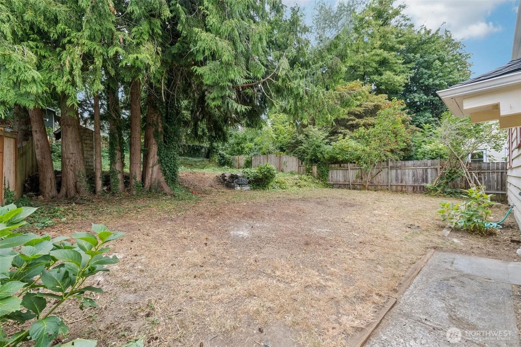 12517 22nd Avenue NE, Seattle, WA 98125