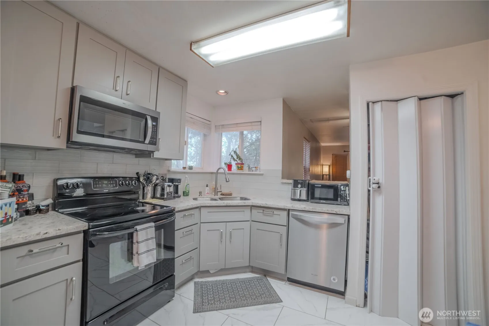 833 SW Sunset Boulevard #42, Renton, WA 98057