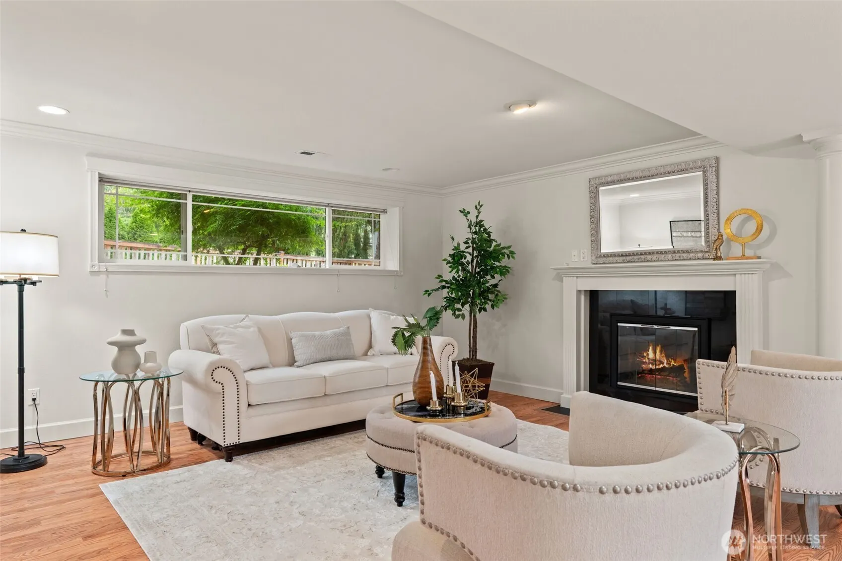 12623 NE 28th Street , Bellevue, WA 98005
