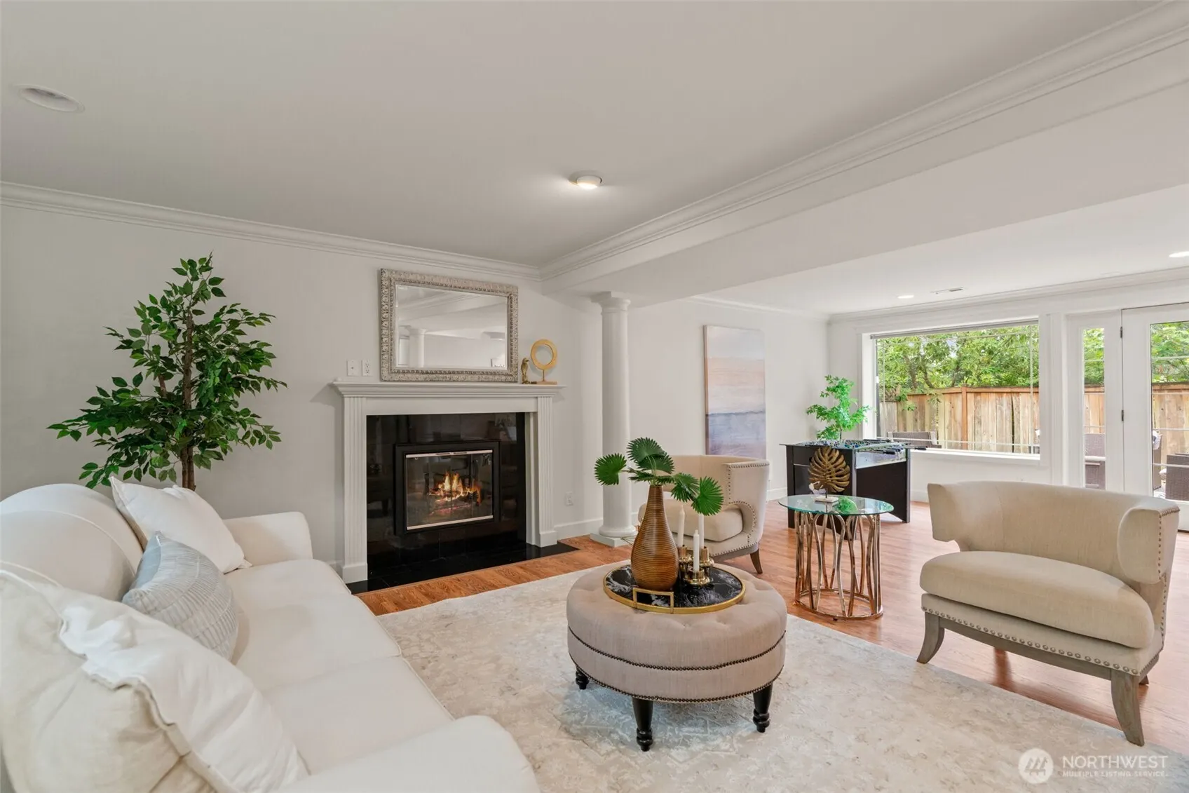 12623 NE 28th Street , Bellevue, WA 98005