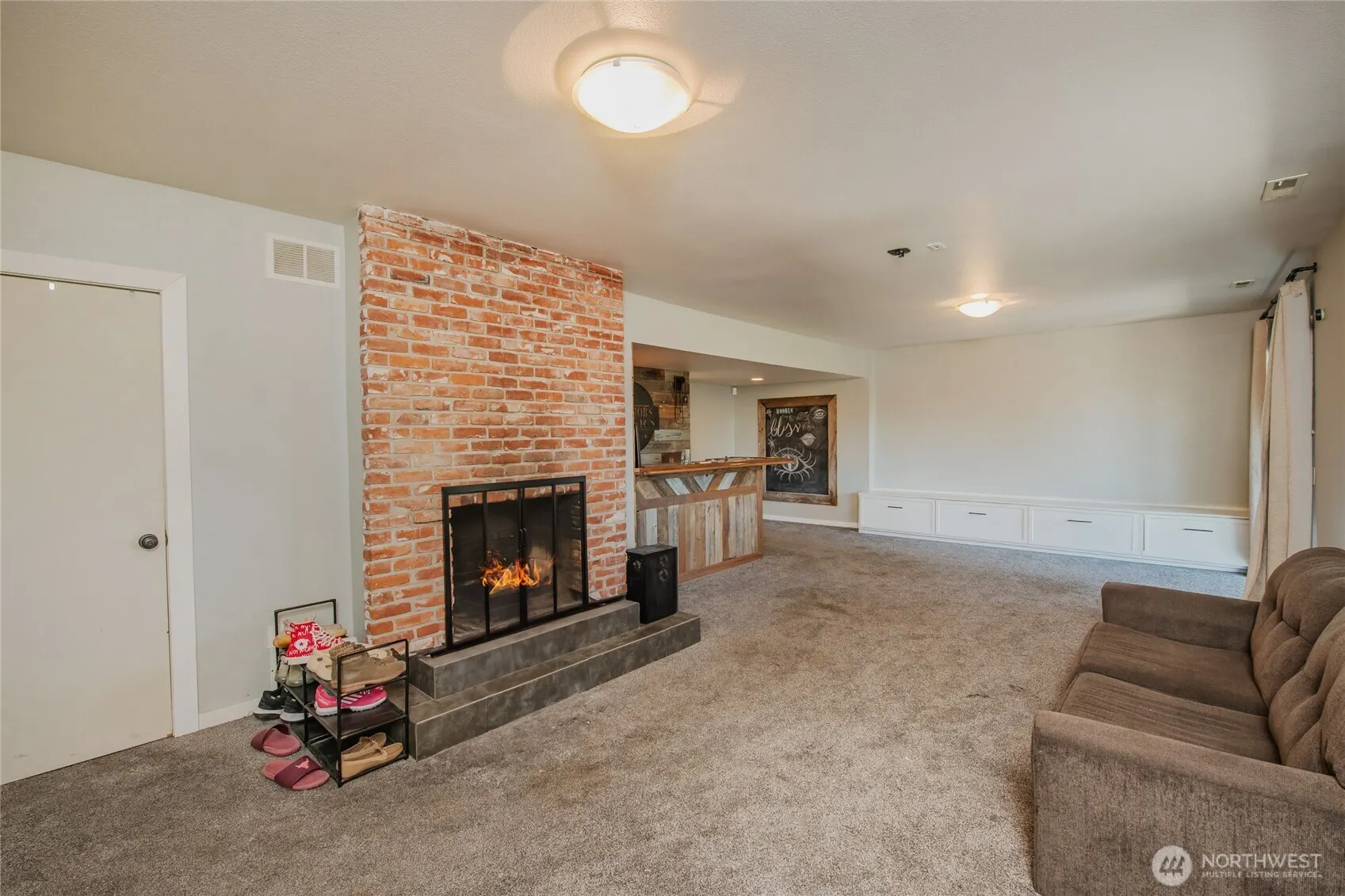 25312 42nd Place S, Kent, WA 98032