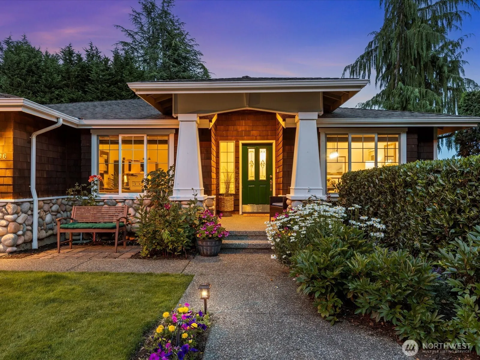 9206 NE 126th Place , Kirkland, WA 98034