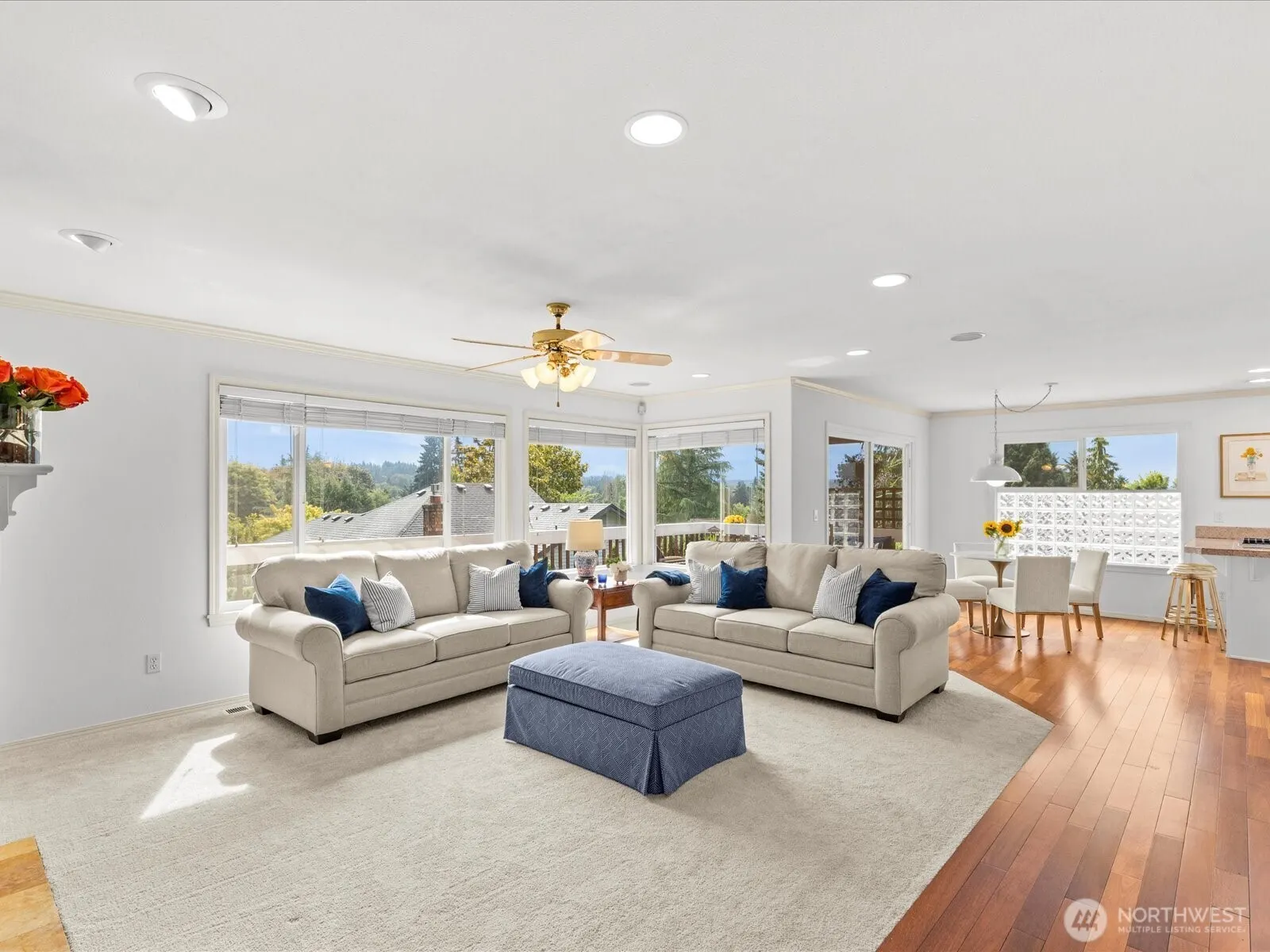 9206 NE 126th Place , Kirkland, WA 98034