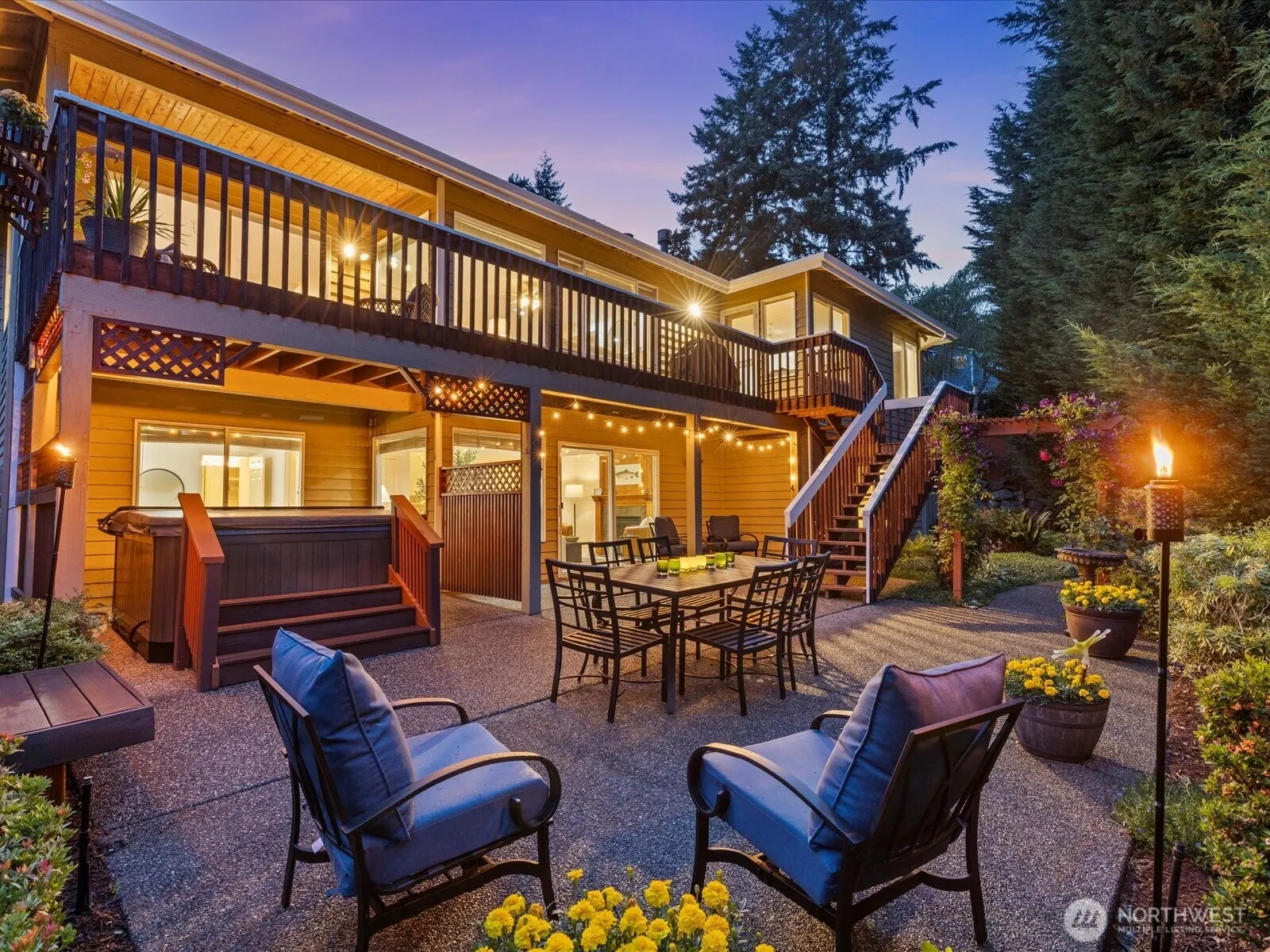 9206 NE 126th Place , Kirkland, WA 98034