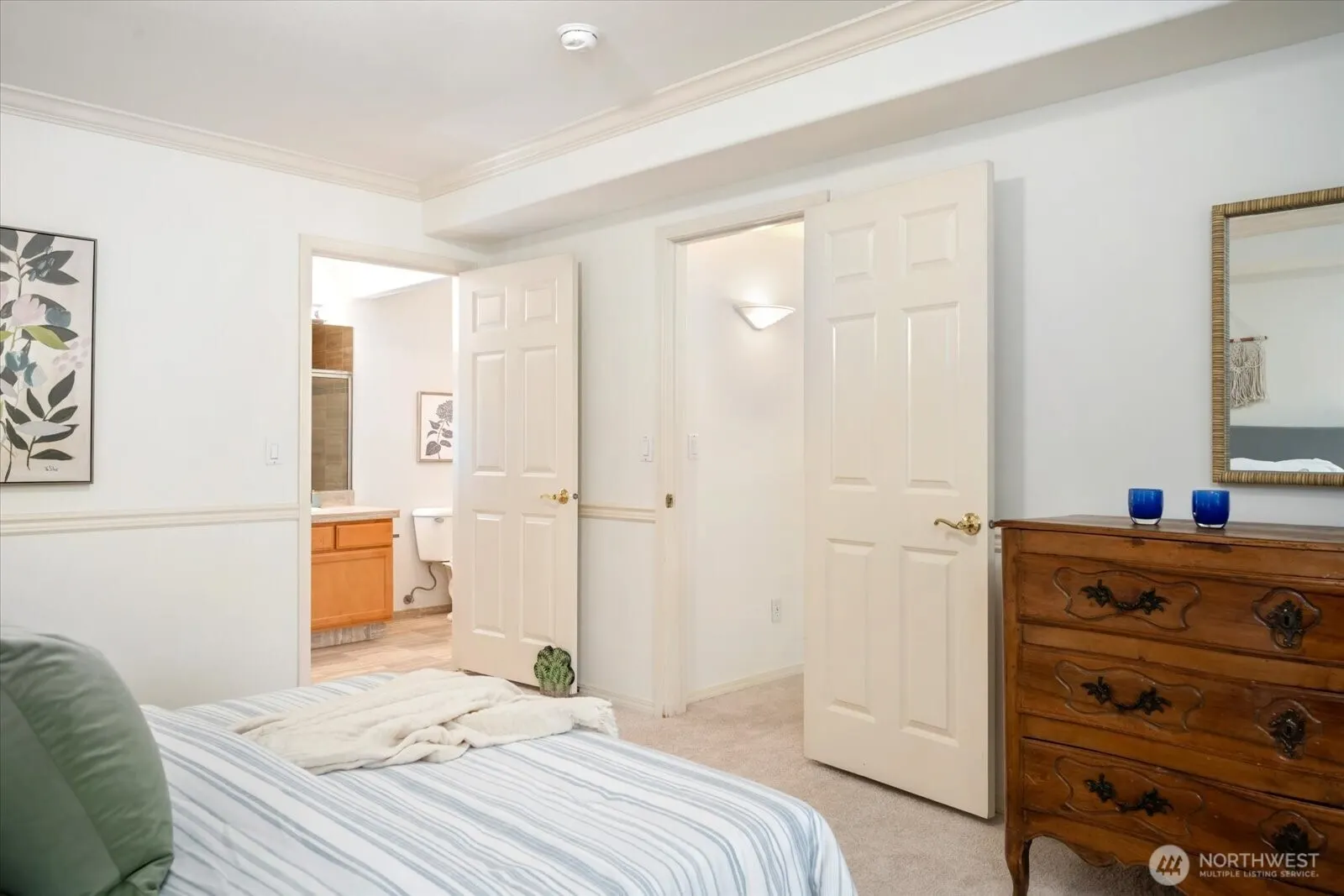 9206 NE 126th Place , Kirkland, WA 98034