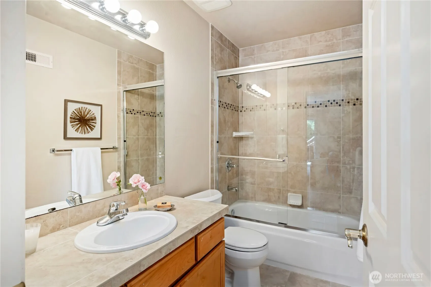 9206 NE 126th Place , Kirkland, WA 98034