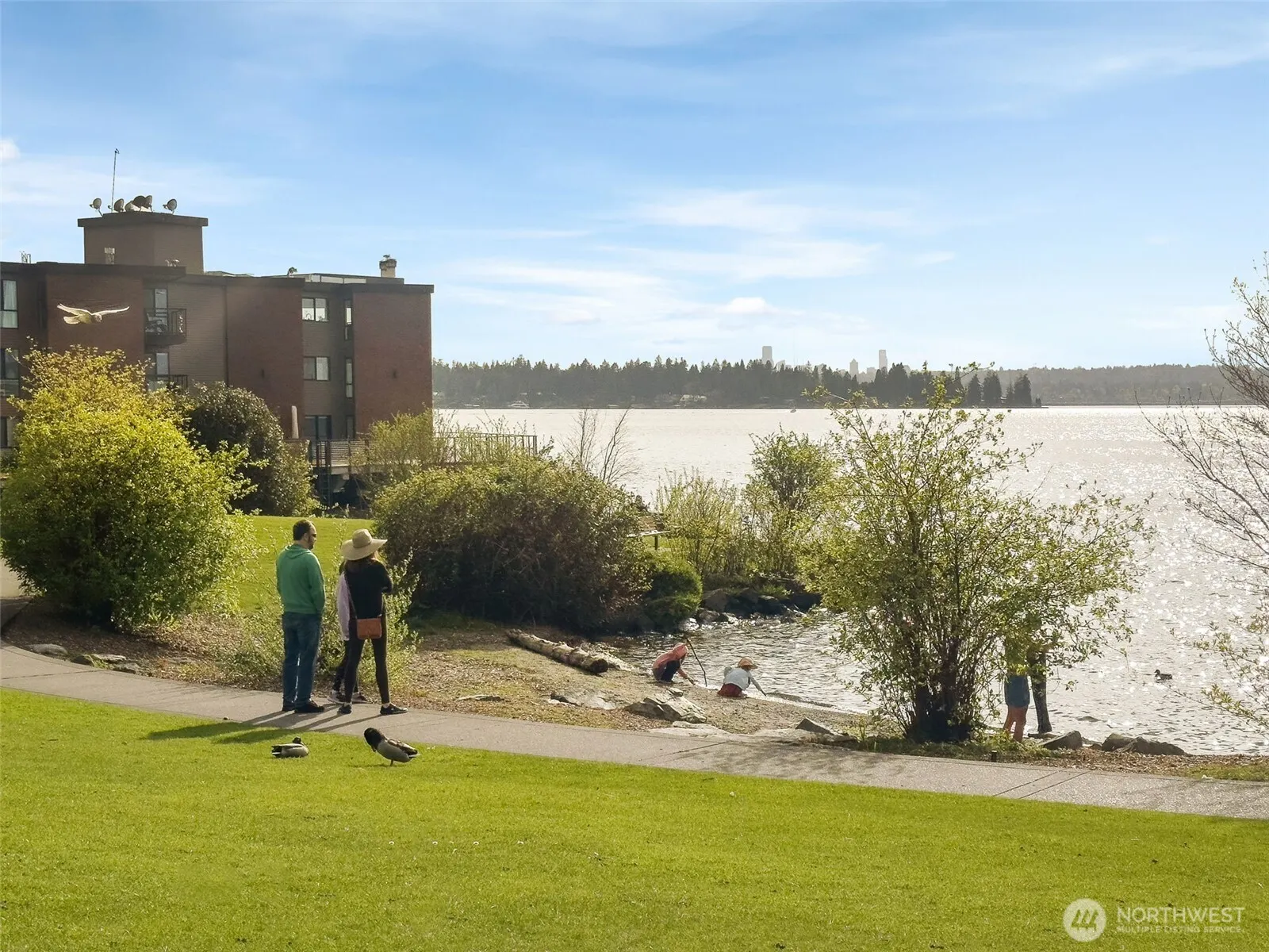 118 C 2nd Street S, Kirkland, WA 98033