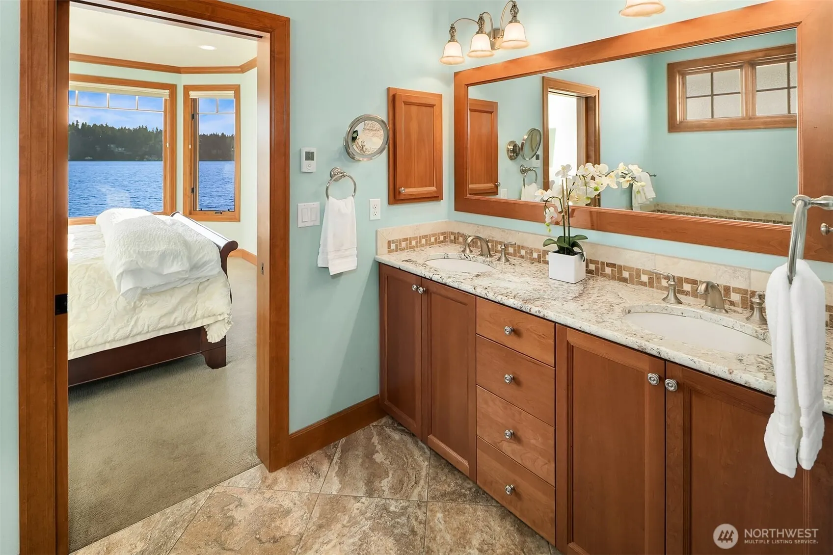 2727 E Lake Sammamish Parkway NE, Sammamish, WA 98074