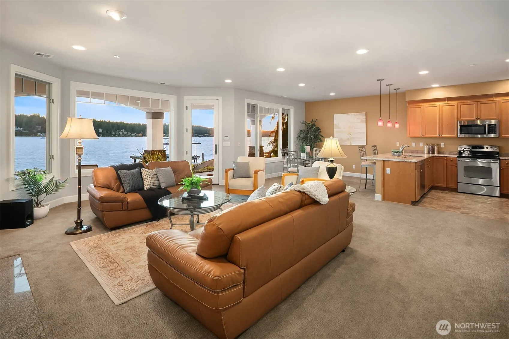 2727 E Lake Sammamish Parkway NE, Sammamish, WA 98074