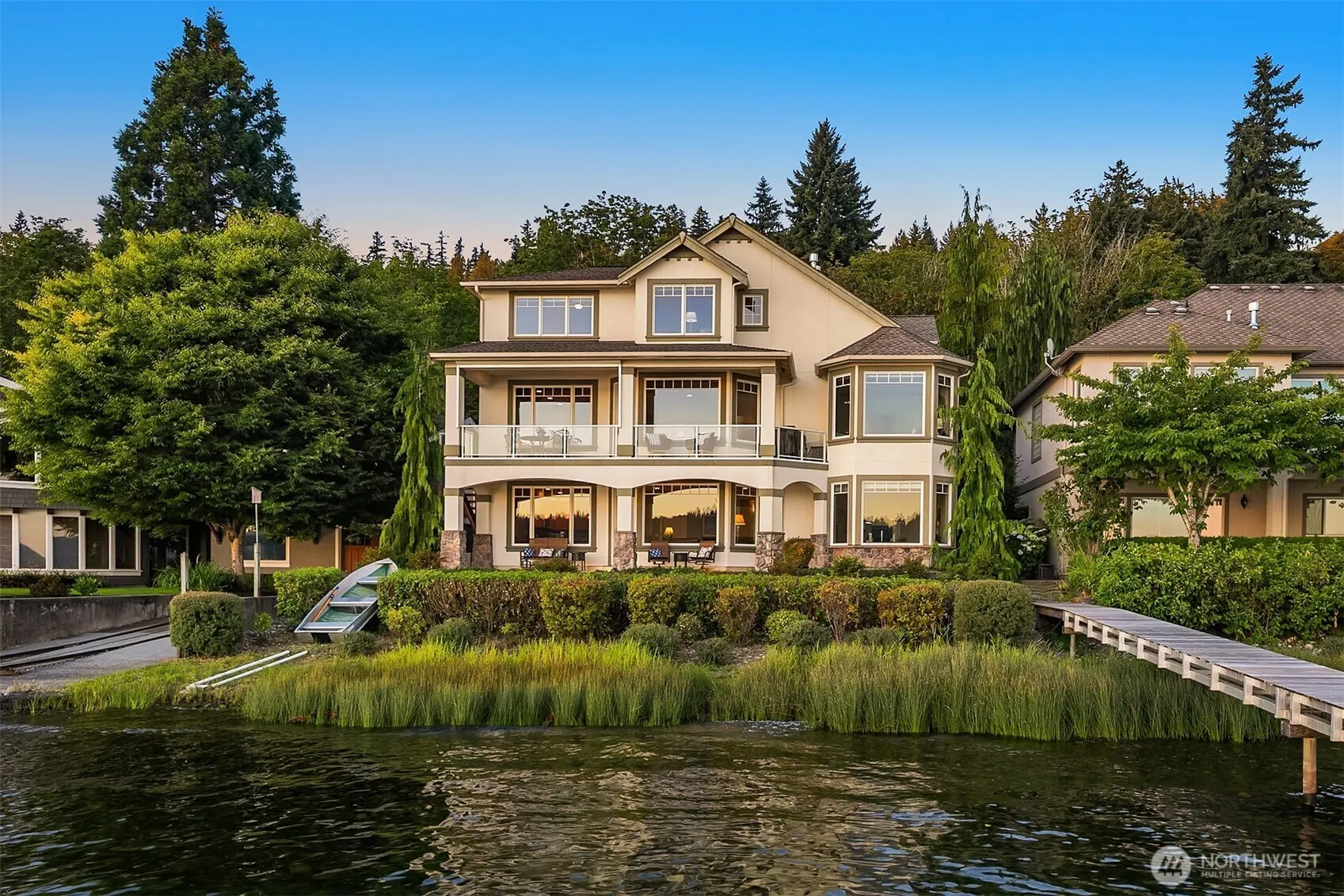 2727 E Lake Sammamish Parkway NE, Sammamish, WA 98074