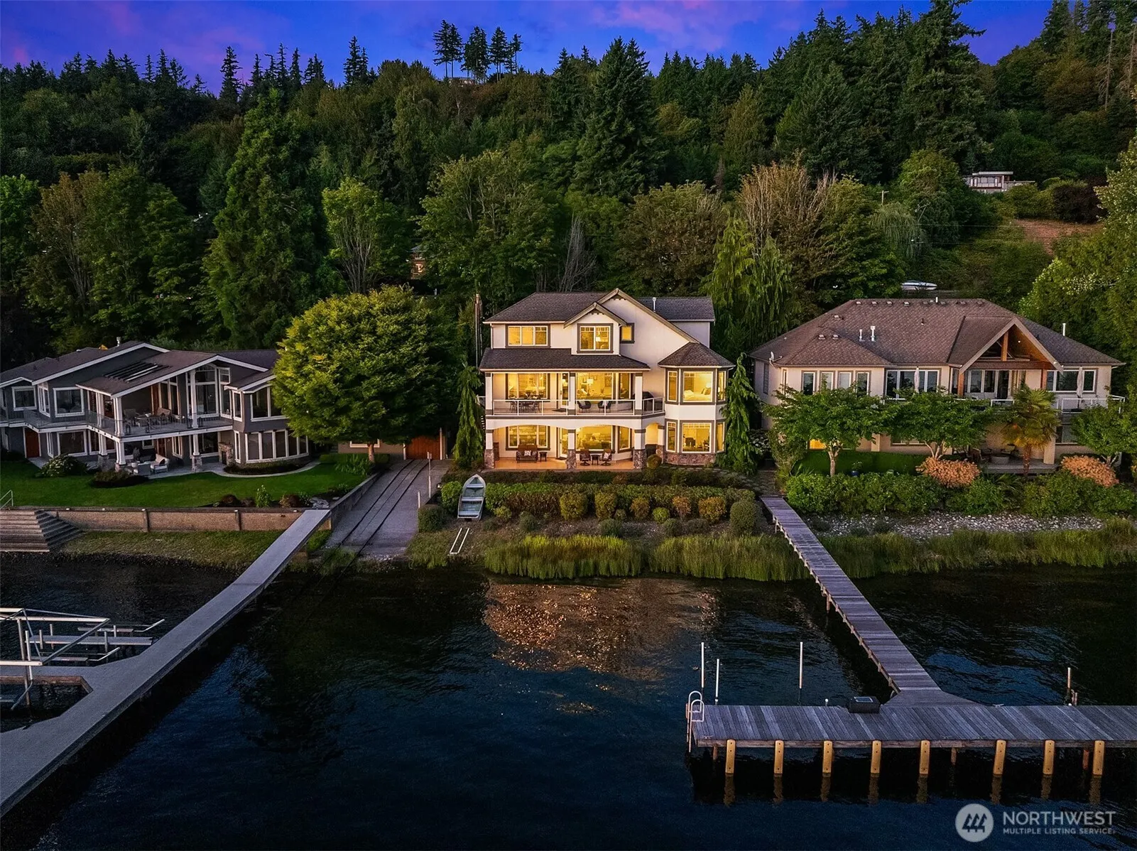 2727 E Lake Sammamish Parkway NE, Sammamish, WA 98074