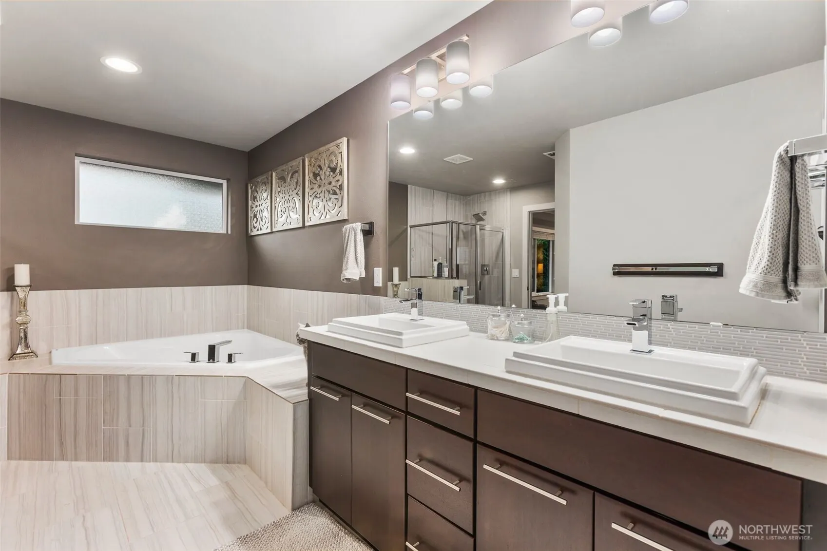 3725 200th Place SE, Bothell, WA 98012