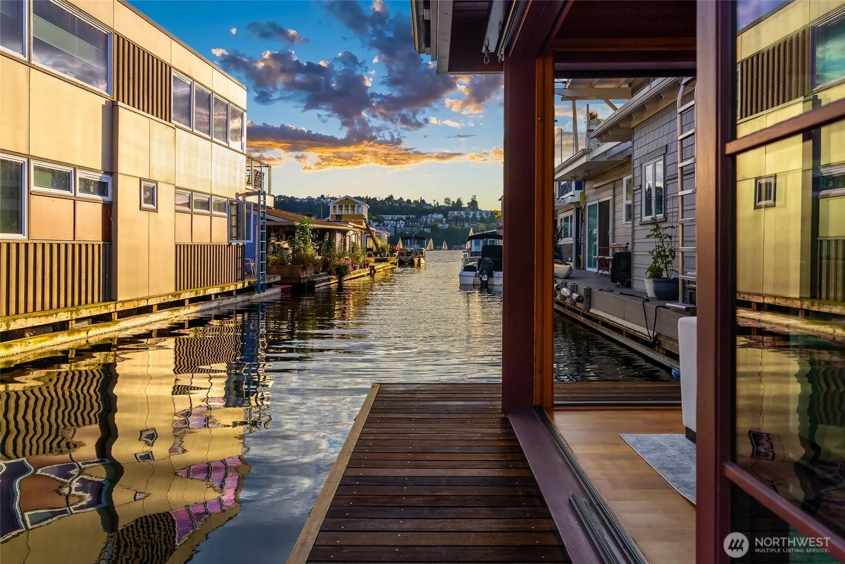 2339 Fairview Avenue E #L, Seattle, WA 98102