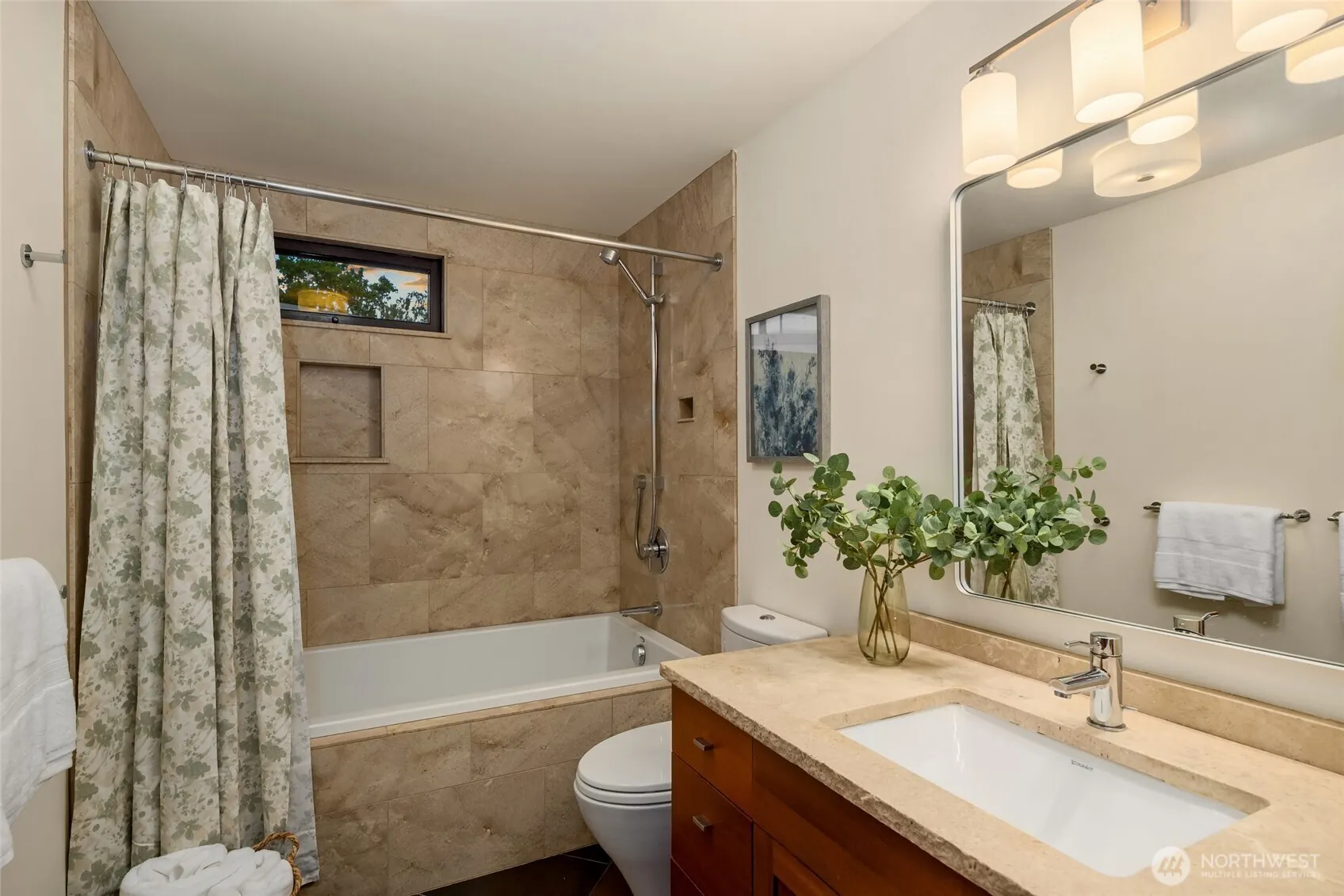 2339 Fairview Avenue E #L, Seattle, WA 98102